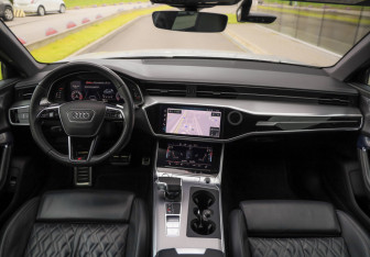 Подержанный автомобиль Audi A6 Sedan 2019 года (11 фото)