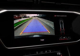 Подержанный автомобиль Audi A7 2020 года (18 фото)