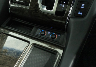 Подержанный автомобиль Toyota Alphard 2020 года (25 фото)