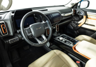 Подержанный автомобиль Haval Dargo 2022 года (11 фото)