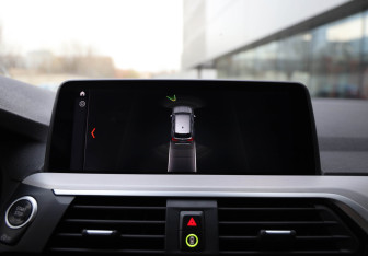 Подержанный автомобиль BMW X3 2019 года (18 фото)