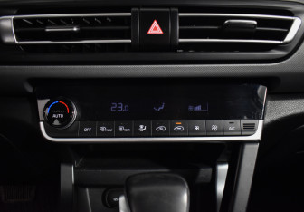 Подержанный автомобиль Kia Seltos 2020 года (18 фото)