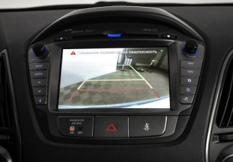 Подержанный автомобиль Hyundai ix35 2013 года (17 фото)