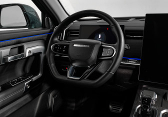 Подержанный автомобиль Jaecoo J7 2023 года (17 фото)