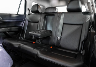 Подержанный автомобиль Volkswagen Teramont 2018 года (28 фото)