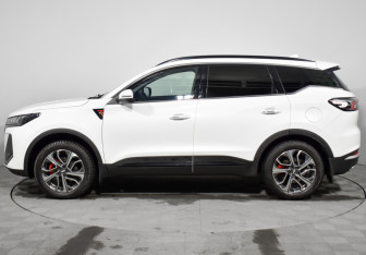 Подержанный автомобиль Chery Tiggo 7 Pro Max 2024 года (8 фото)