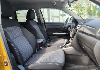 Подержанный автомобиль Suzuki Vitara 2019 года (12 фото)
