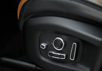 Подержанный автомобиль Land Rover Range Rover Sport 2019 года (30 фото)