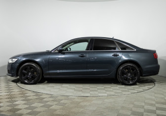 Подержанный автомобиль Audi A6 Sedan 2011 года (8 фото)