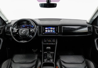 Подержанный автомобиль Skoda Kodiaq 2021 года (10 фото)