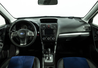 Подержанный автомобиль Subaru Forester Suv 2014 года (13 фото)