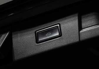 Подержанный автомобиль Volkswagen Teramont 2018 года (24 фото)