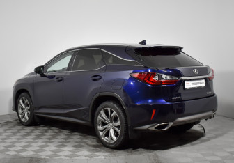 Подержанный автомобиль Lexus RX 2017 года (7 фото)