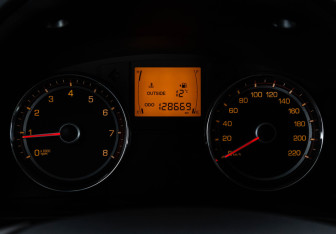 Подержанный автомобиль SsangYong Actyon 2014 года (24 фото)