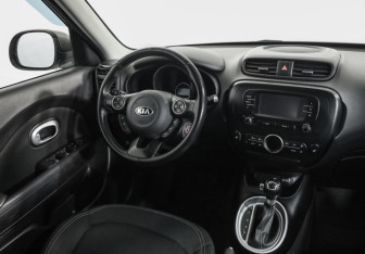 Подержанный автомобиль Kia Soul 2017 года (9 фото)