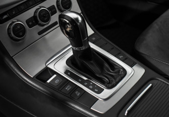 Подержанный автомобиль Volkswagen Passat Sedan 2012 года (11 фото)