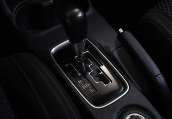 Подержанный автомобиль Mitsubishi Outlander 2016 года (17 фото)