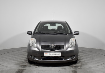 Подержанный автомобиль Toyota Yaris Hatchback 2008 года (2 фото)