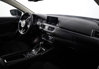 Подержанный автомобиль Mazda 6 Sedan 2017 года (11 фото)