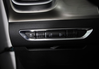 Подержанный автомобиль Geely Coolray 2023 года (20 фото)