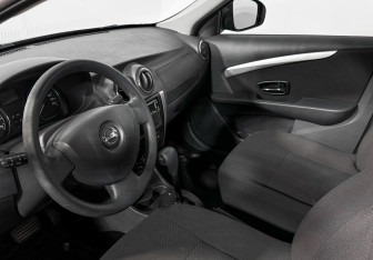 Подержанный автомобиль Nissan Almera Sedan 2015 года (9 фото)