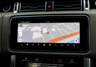 Подержанный автомобиль Land Rover Range Rover 2019 года (11 фото)