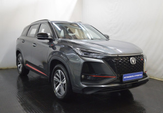 Подержанный автомобиль Changan CS75PLUS 2020 года (3 фото)