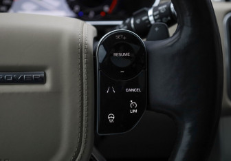 Подержанный автомобиль Land Rover Range Rover 2019 года (22 фото)