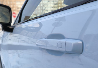 Подержанный автомобиль Haval H3 2024 года (16 фото)