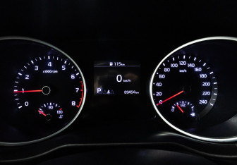 Подержанный автомобиль Kia Ceed Wagon 2019 года (12 фото)