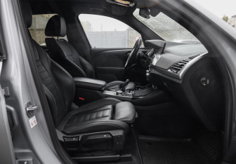 Подержанный автомобиль BMW X3 2019 года (31 фото)