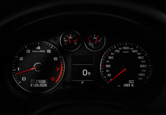 Подержанный автомобиль Audi A3 Hatchback 2012 года (13 фото)