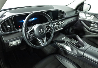 Подержанный автомобиль Mercedes-Benz GLE 2020 года (11 фото)