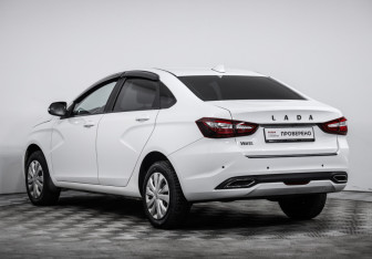 Подержанный автомобиль LADA (ВАЗ) Vesta Sedan 2023 года (7 фото)