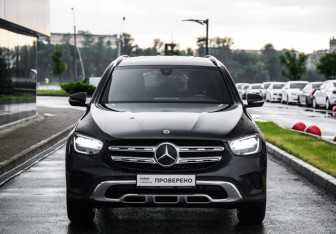 Подержанный автомобиль Mercedes-Benz GLC Coupe 2022 года (4 фото)