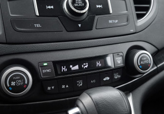 Подержанный автомобиль Honda CR-V 2014 года (24 фото)