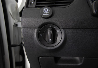 Подержанный автомобиль Skoda Octavia Liftback 2017 года (15 фото)