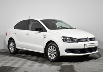 Подержанный автомобиль Volkswagen Polo Sedan 2013 года (3 фото)