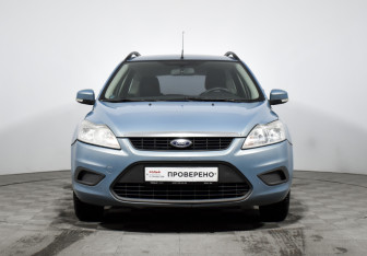 Подержанный автомобиль Ford Focus Wagon 2009 года (2 фото)