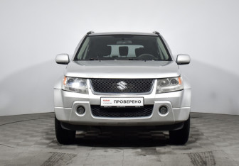 Подержанный автомобиль Suzuki Grand Vitara 2007 года (2 фото)