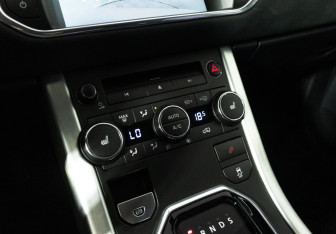 Подержанный автомобиль Land Rover Range Rover Evoque 2015 года (20 фото)