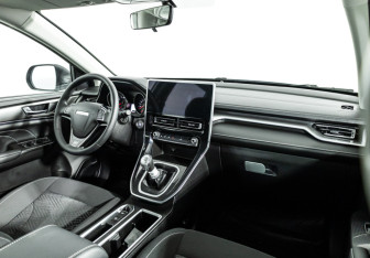 Подержанный автомобиль Haval M6 2025 года (9 фото)