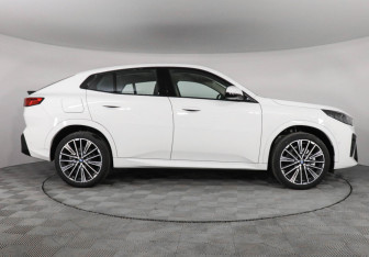 Новый BMW X2 2025 (3 фото)