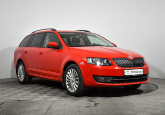 Подержанный автомобиль Skoda Octavia Wagon 2014 года (3 фото)