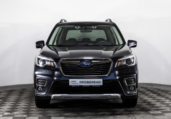 Подержанный автомобиль Subaru Forester Suv 2018 года (4 фото)