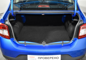 Подержанный автомобиль Renault Logan Sedan 2020 года (18 фото)