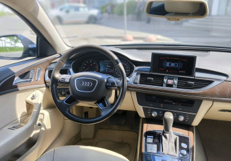 Подержанный автомобиль Audi A6 Sedan 2015 года (17 фото)