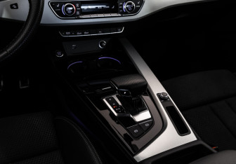 Подержанный автомобиль Audi A5 Liftback 2021 года (21 фото)