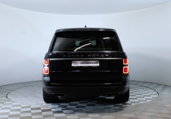 Подержанный автомобиль Land Rover Range Rover 2019 года (6 фото)
