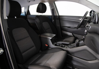 Подержанный автомобиль Hyundai Tucson 2019 года (11 фото)
